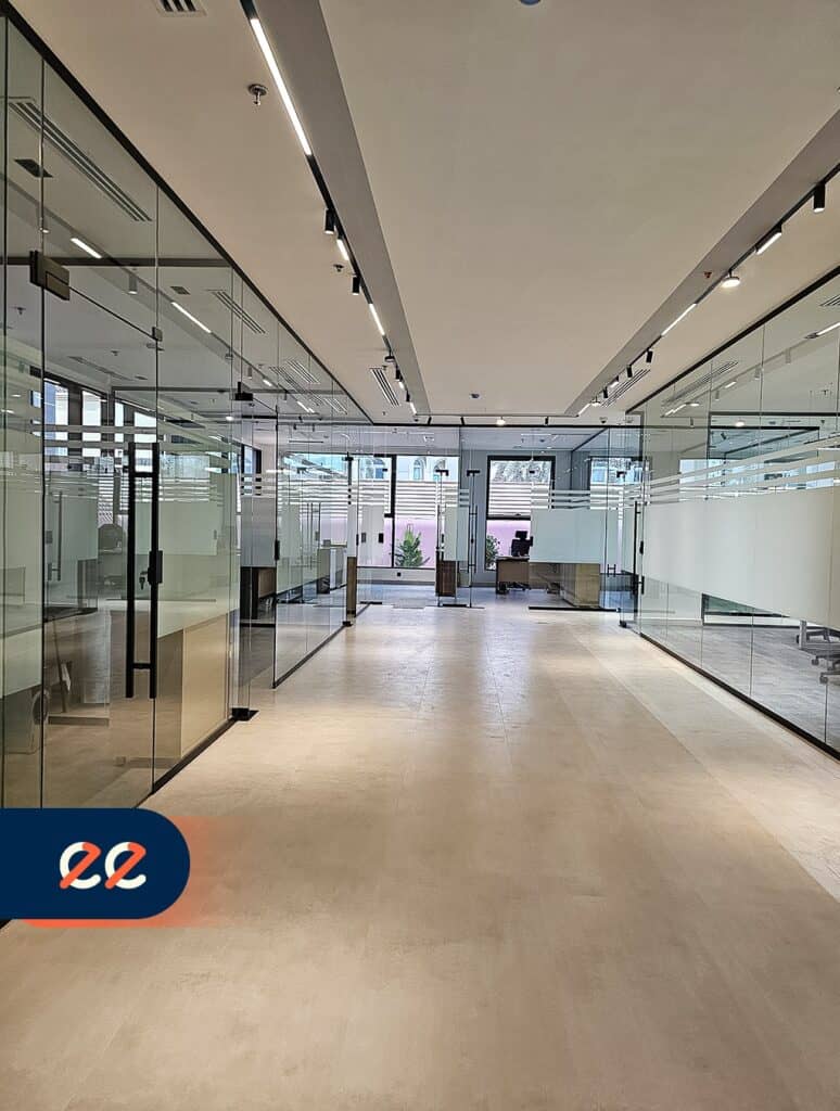 الشركة الفرنسية